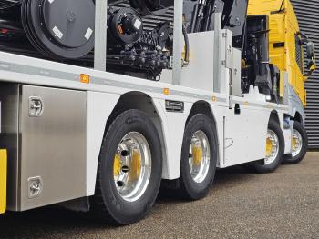 Volvo FH 540 8x4 / PALFINGER 165 TEC 7 + PJ300  / WINCH